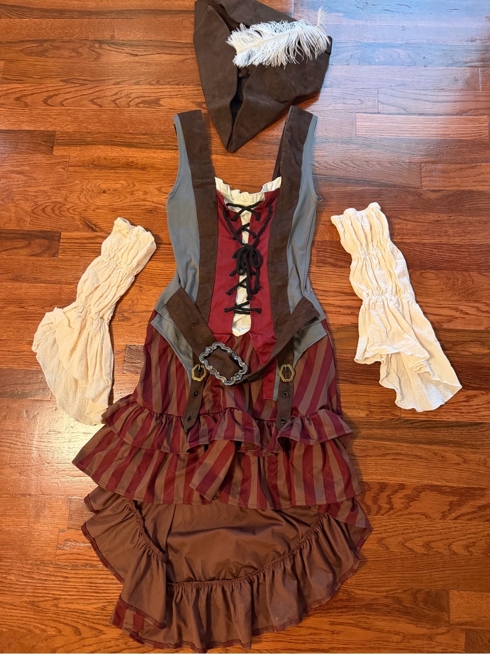 Women’s Burgundy & Brown Pirate Costume Dress with Hat Medium